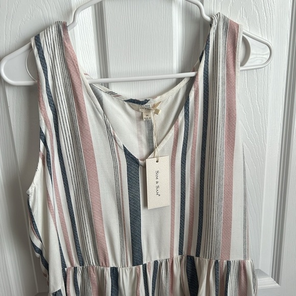 New Sim and‎ Sam Peplum Tank Top Striped Sleeveless Casual Cute Top Size M - Picture 2 of 8